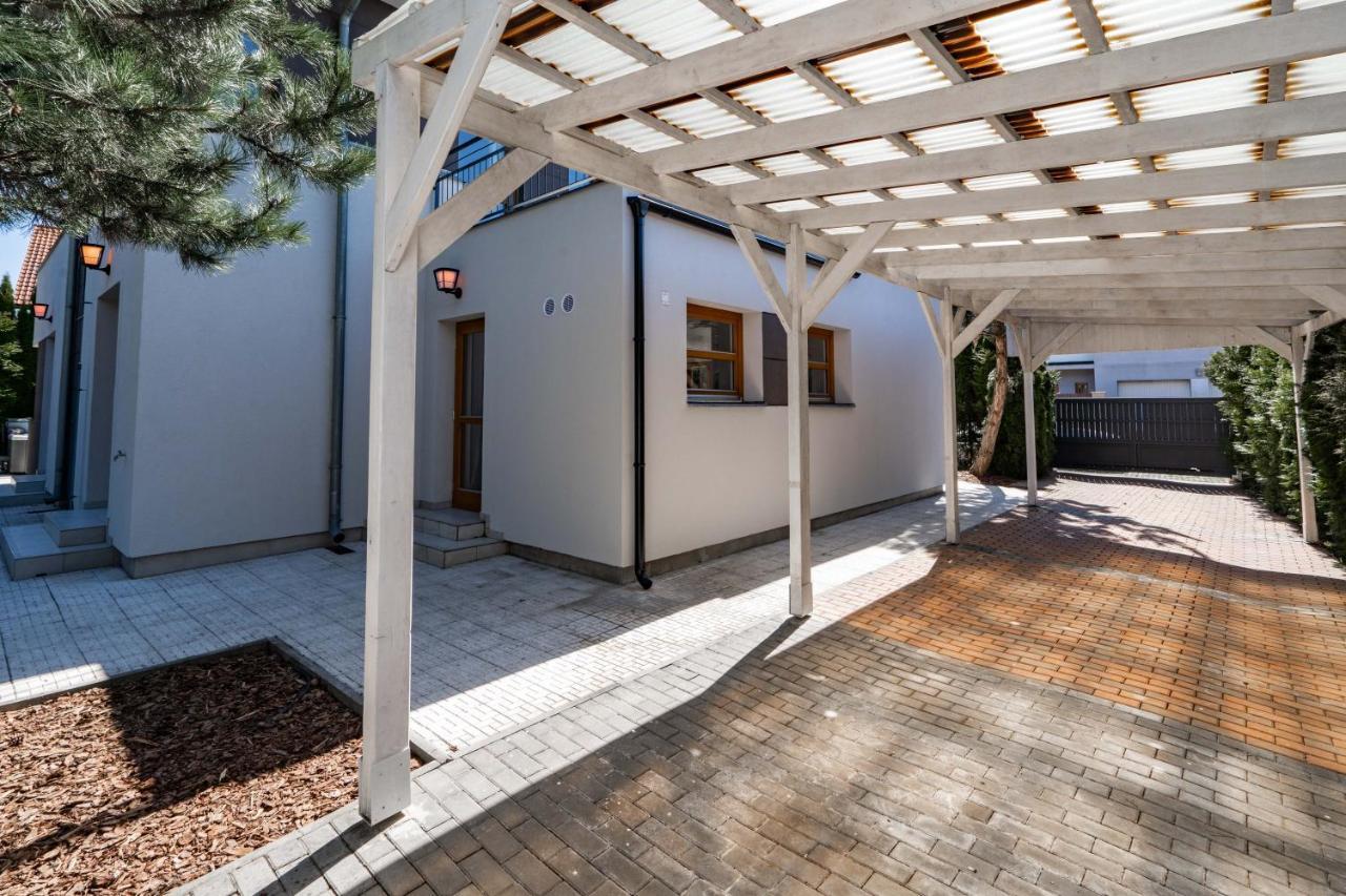 Serenity Prague Villa With Garden Jacuzzi Exteriér fotografie